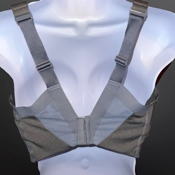 Nike Dri Fit Gray Sports Bra Size 34G - Picture 6 of 6